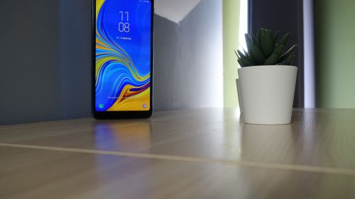 Samsung Galaxy A7 2018 - taplic.com