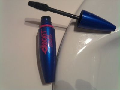 How to choose a good mascara? What to follow? What color is the best mascara?